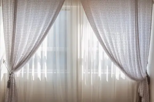 Curtain-Cleaning--in-Aurora-Colorado-curtain-cleaning-aurora-colorado.jpg-image